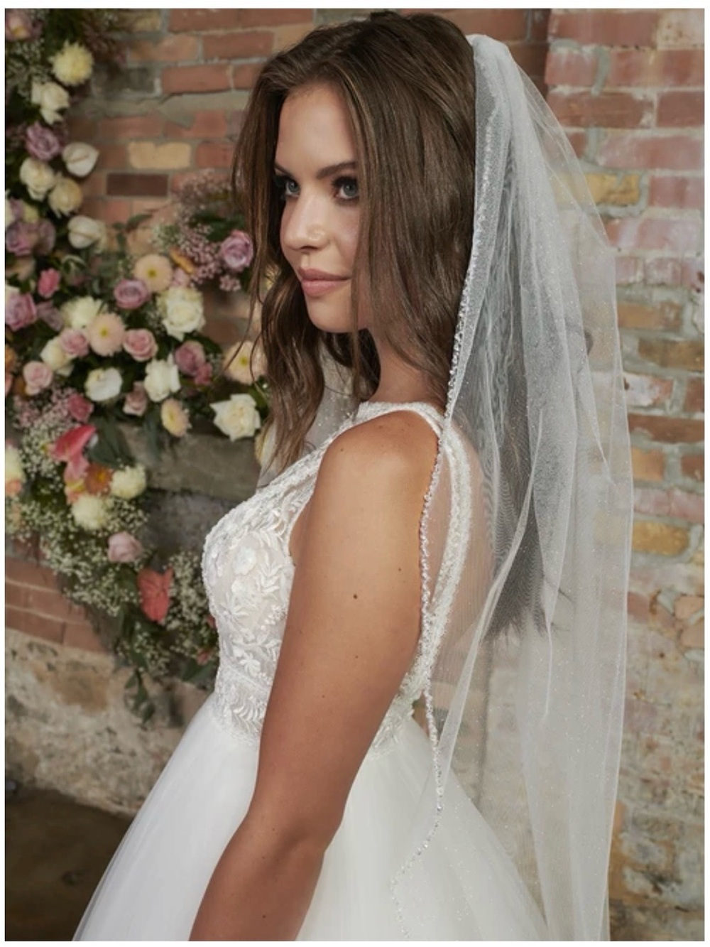 NWT Envogue Veil in White - Elegant Wedding Veil